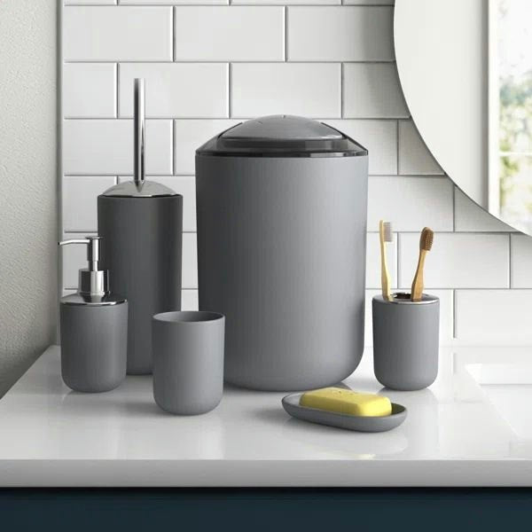 6-piece bathroom accessory set in gray
